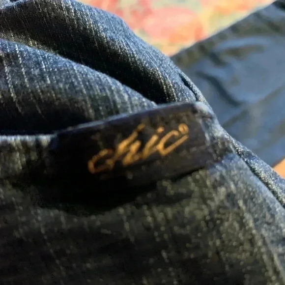 Chic Dark Blue Ladies Jeans Size 12P - Picture 4 of 6